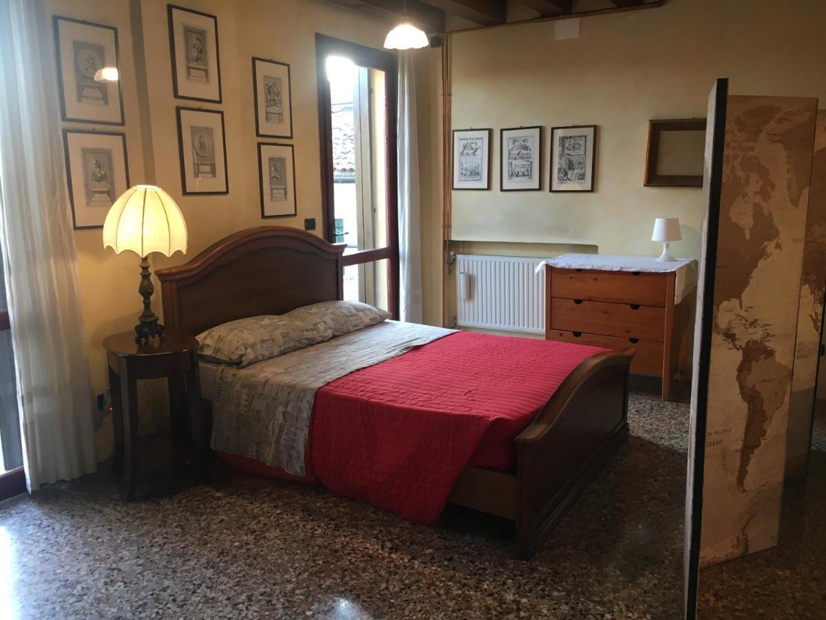 Appartamento Delle Erbe Pádua Exterior foto